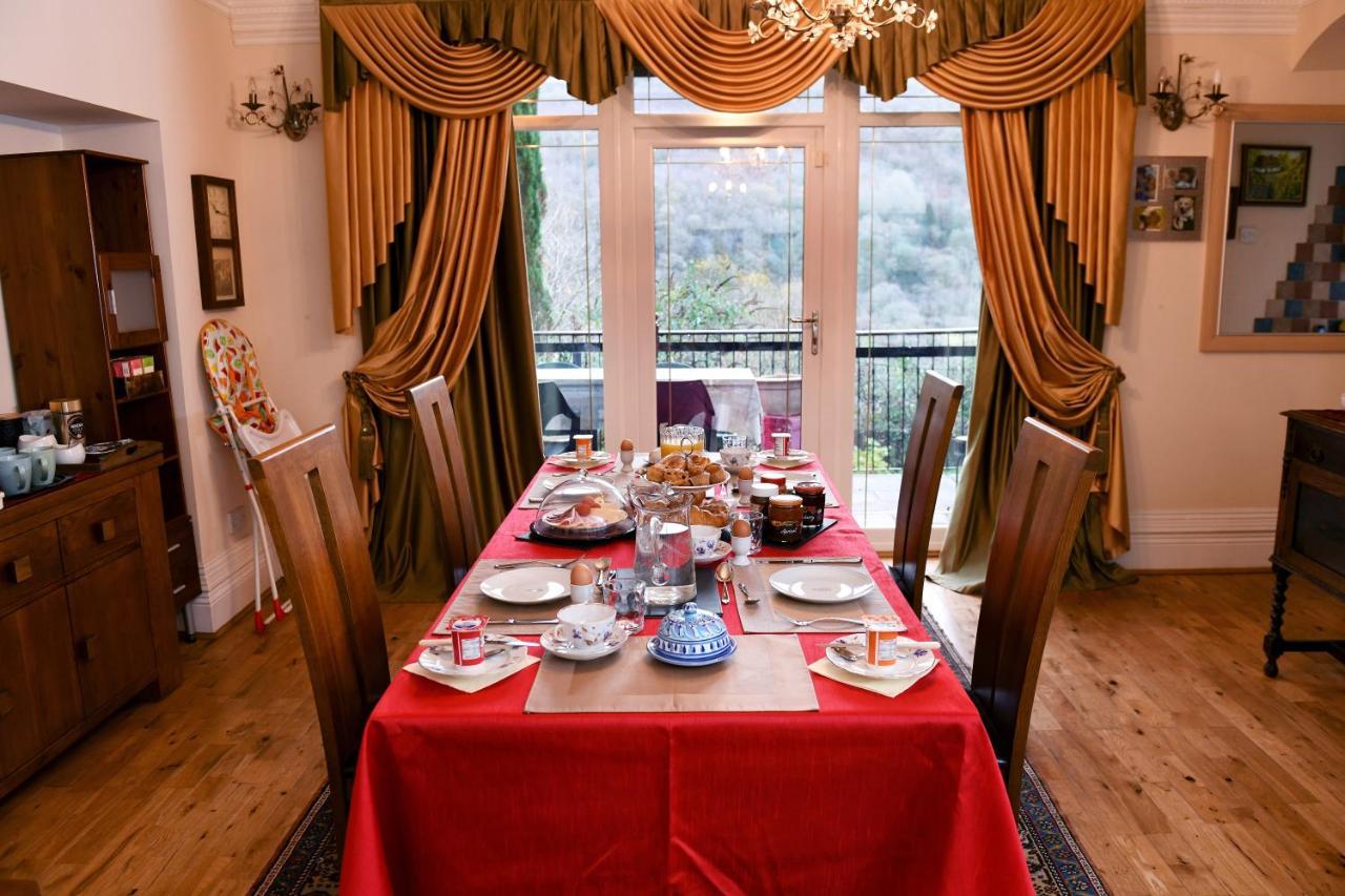 Luxury Suite In Quiet Countryside Location Swansea Buitenkant foto