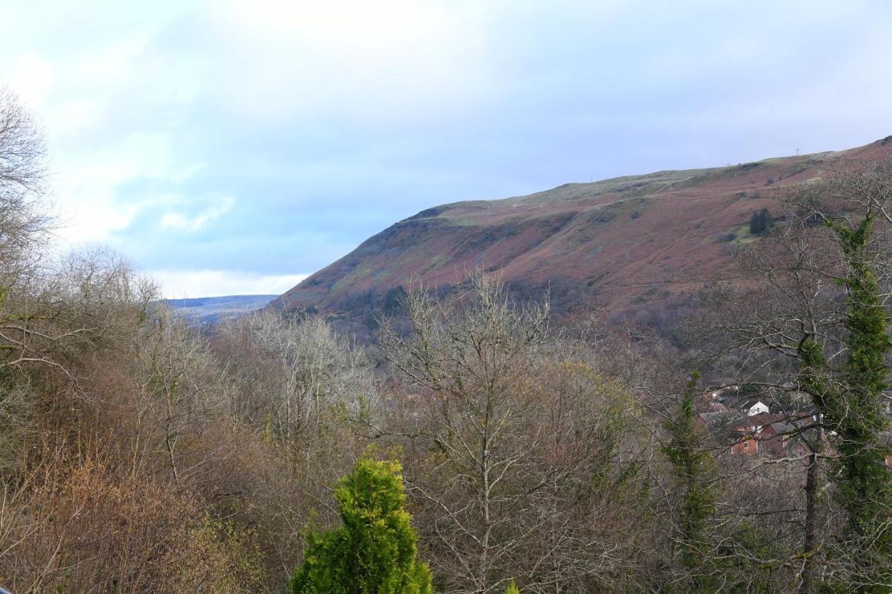 Luxury Suite In Quiet Countryside Location Swansea Buitenkant foto