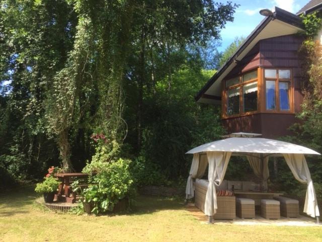 Luxury Suite In Quiet Countryside Location Swansea Buitenkant foto